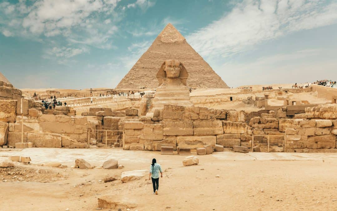 Remote Roundup: Egypt Solo Travel, Building Intentional Seasons, Managing Daily Travel Stress, Creative Remote Work Workarounds (May 2026)
